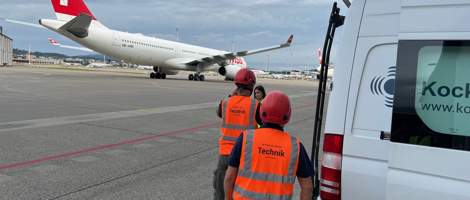 Kockum Sonics Techniker im Einsatz am Flughafen Zürich