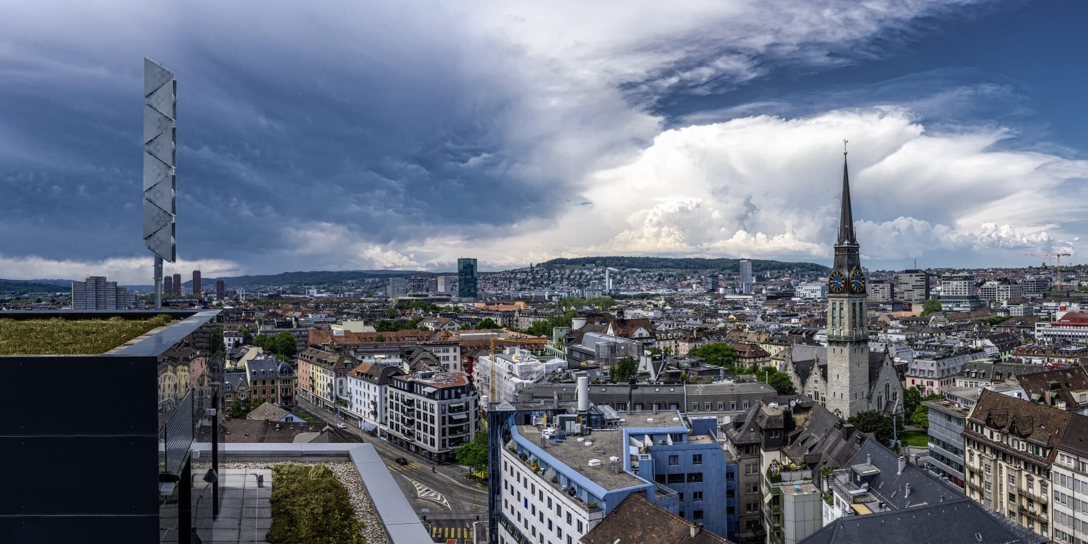 Sirene auf Flachdach Kockum Sonics Stadt Zürich