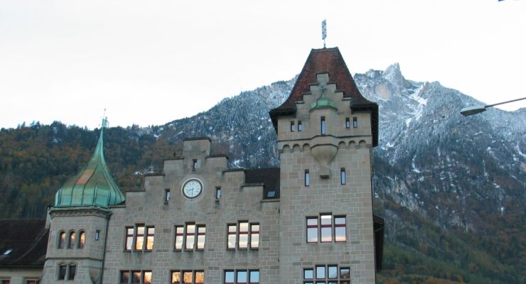 Bevölkerungsschutzsirene
Glarus