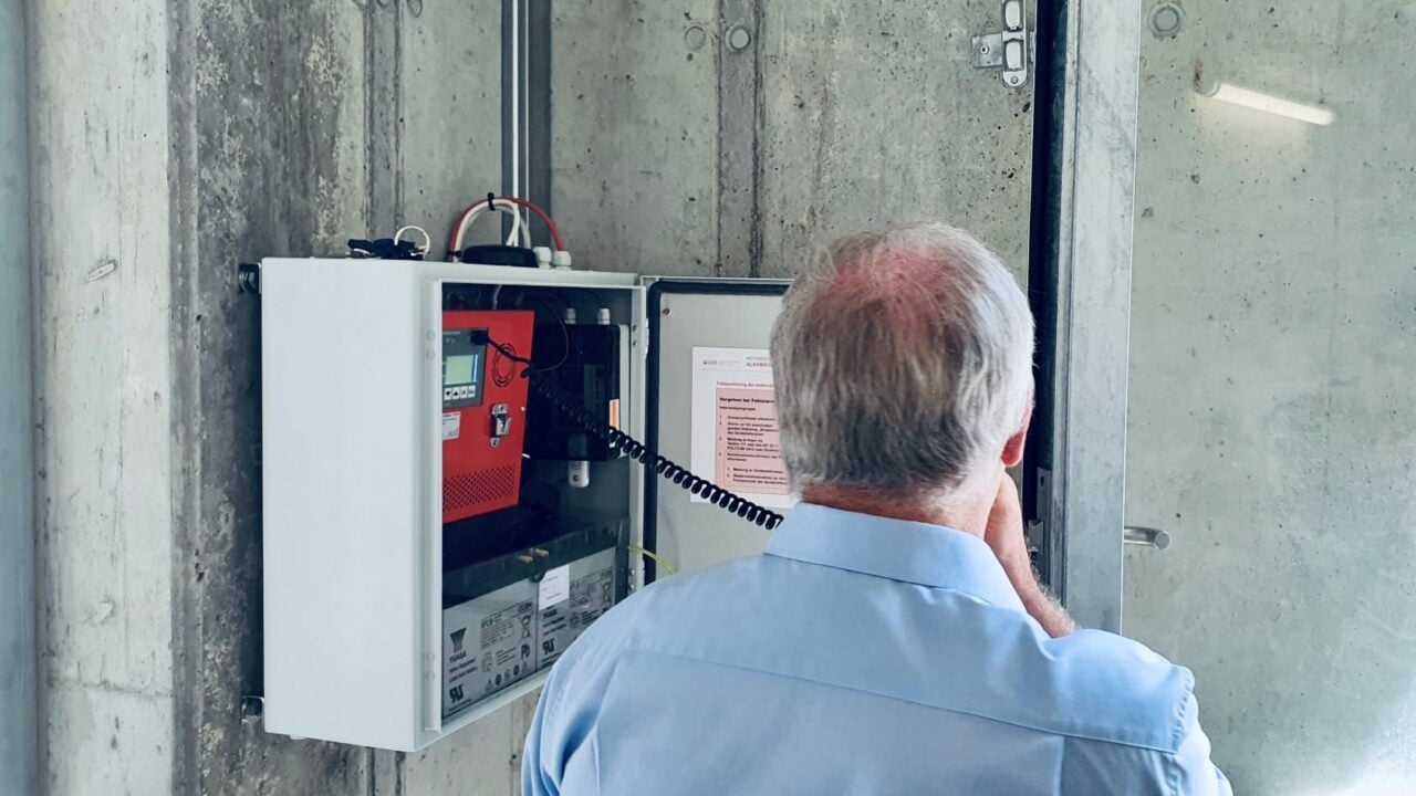 Kockum Sonics Ausbildungszentrum Kanton Zürich Steuergerät