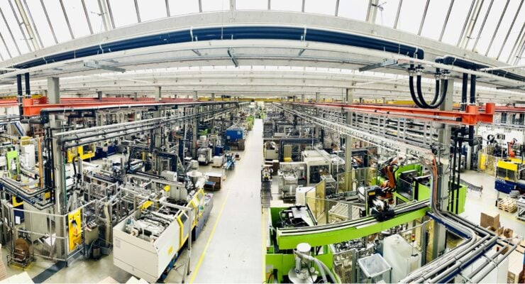 Produktionshalle Übersicht Panorma internes Alarmierungssystem