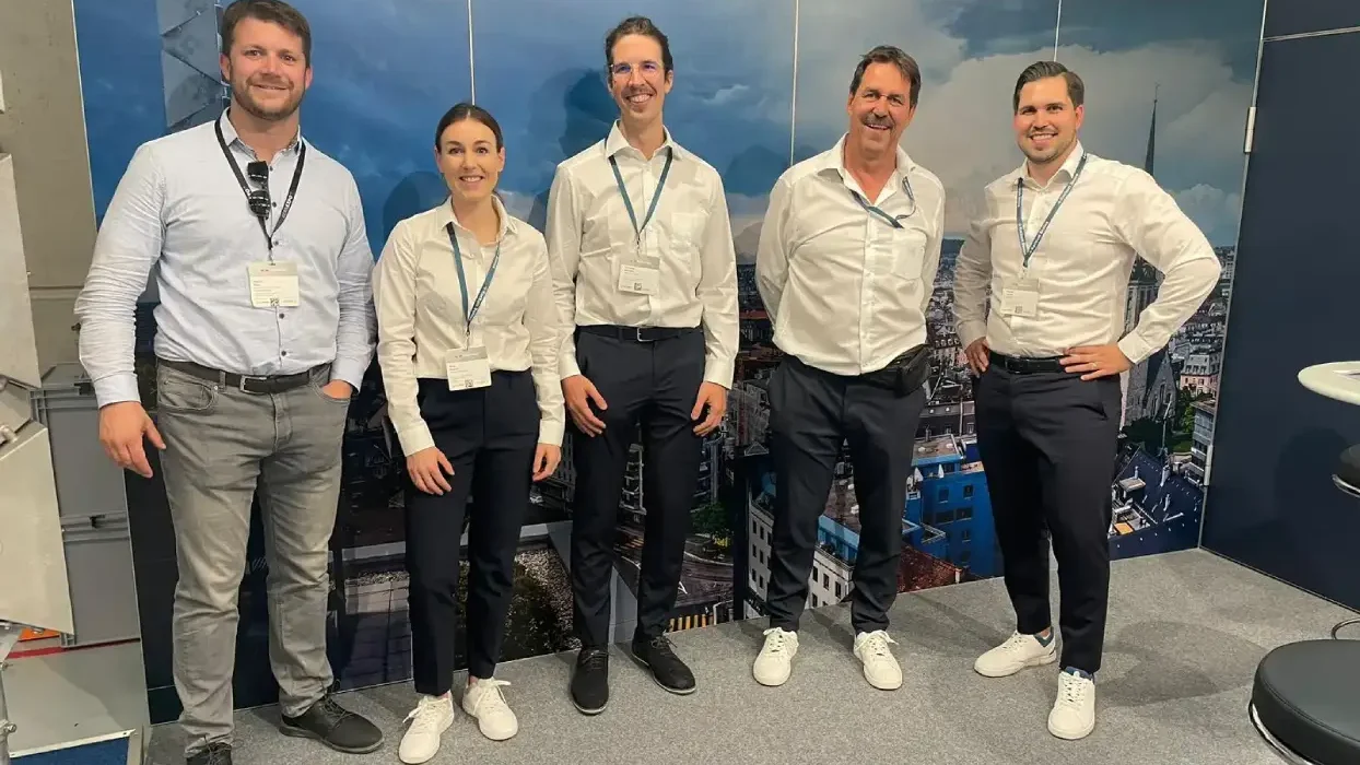 Das Kockum Sonics Team mit Vertriebspartner Daniel Weh der MEDER CommTech